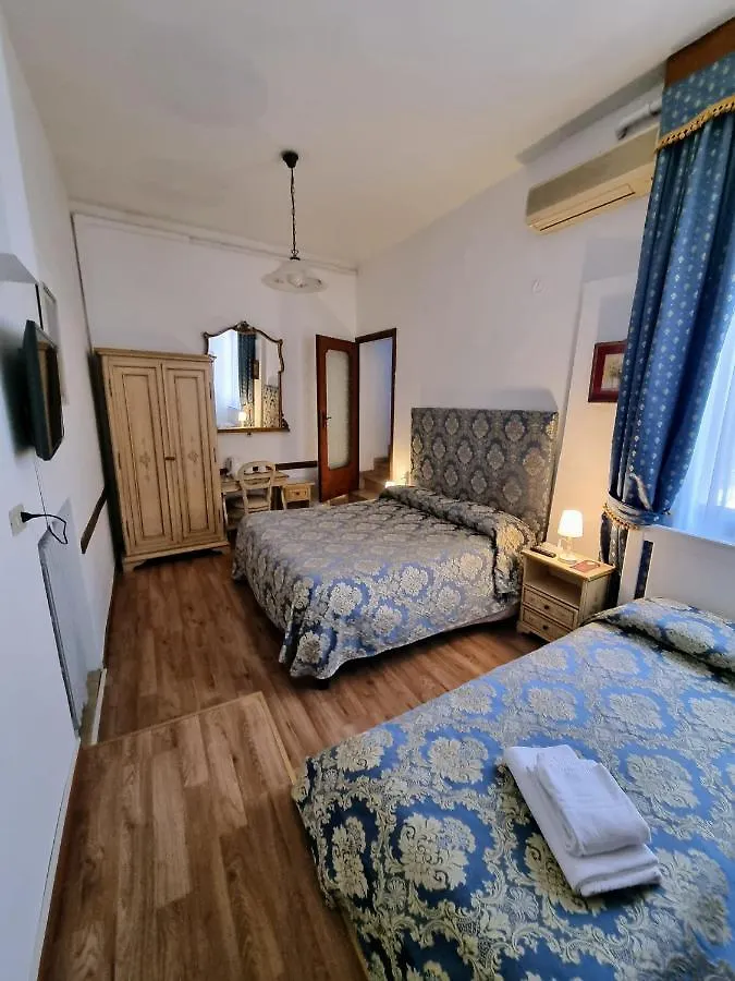ונציה Albergo Casa Peron מלון