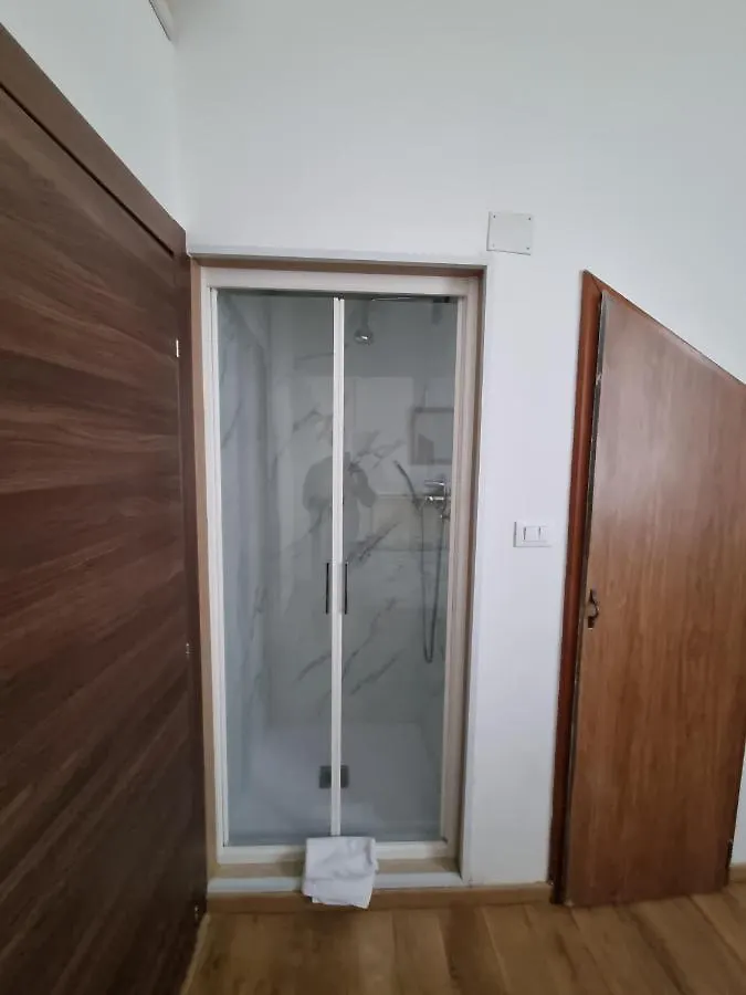 ונציה Albergo Casa Peron
