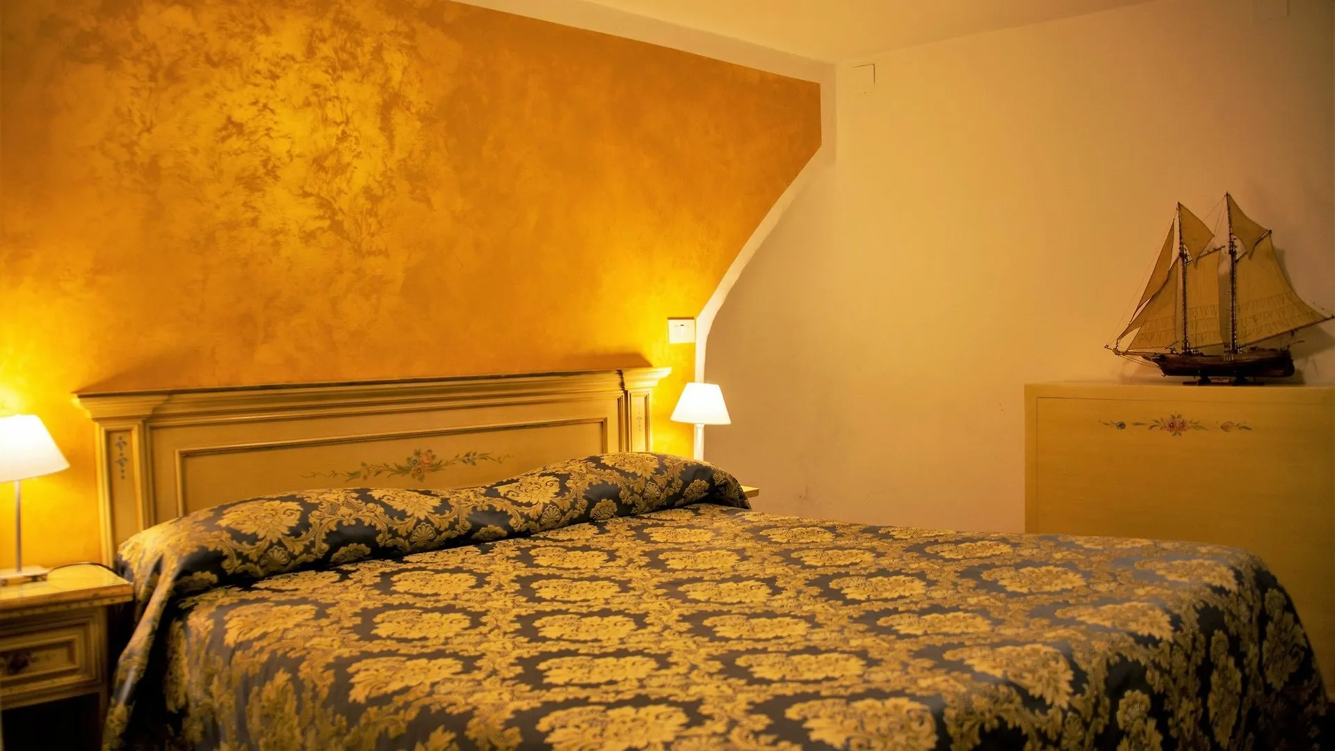 ונציה Albergo Casa Peron מלון
