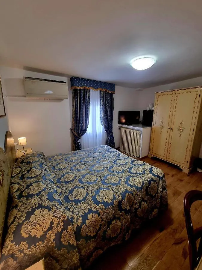 Albergo Casa Peron Венеция Италия